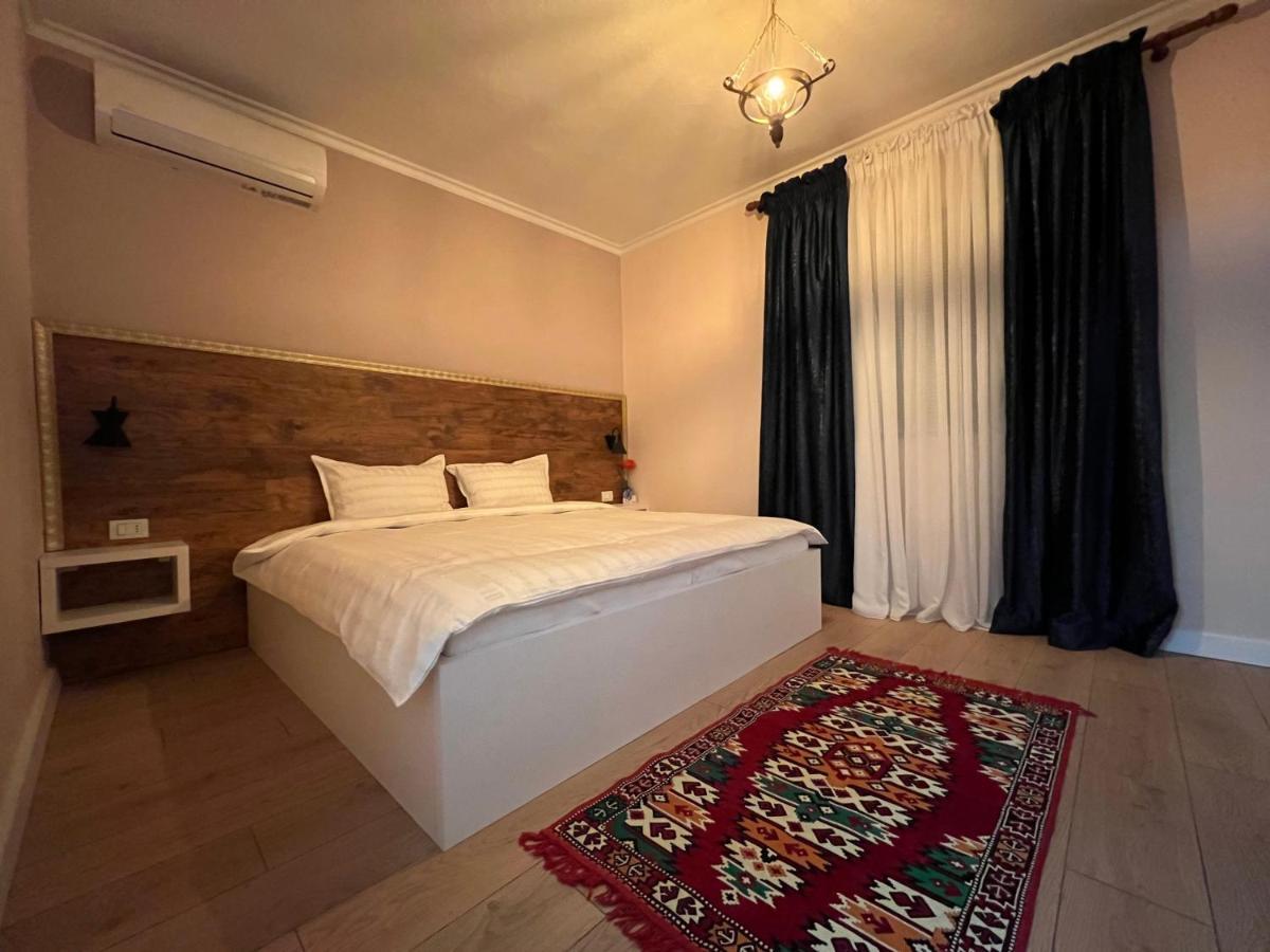 Chestnut Yard Villa Τίρανα Εξωτερικό φωτογραφία
