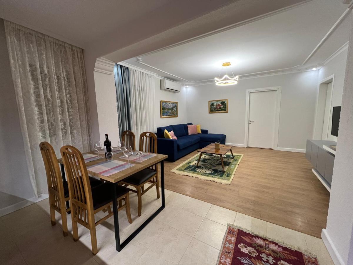 Chestnut Yard Villa Τίρανα Εξωτερικό φωτογραφία