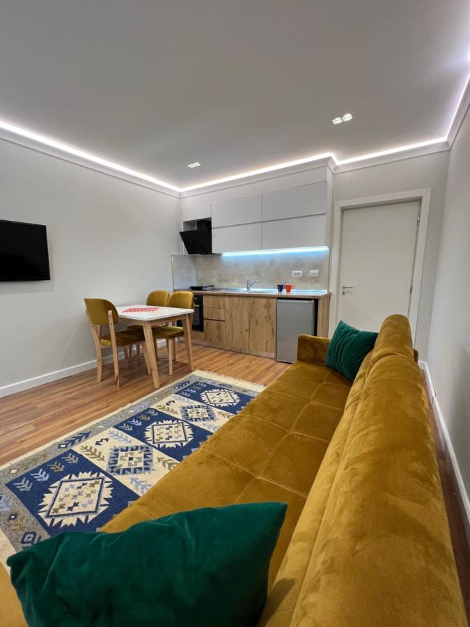 Chestnut Yard Villa Τίρανα Εξωτερικό φωτογραφία